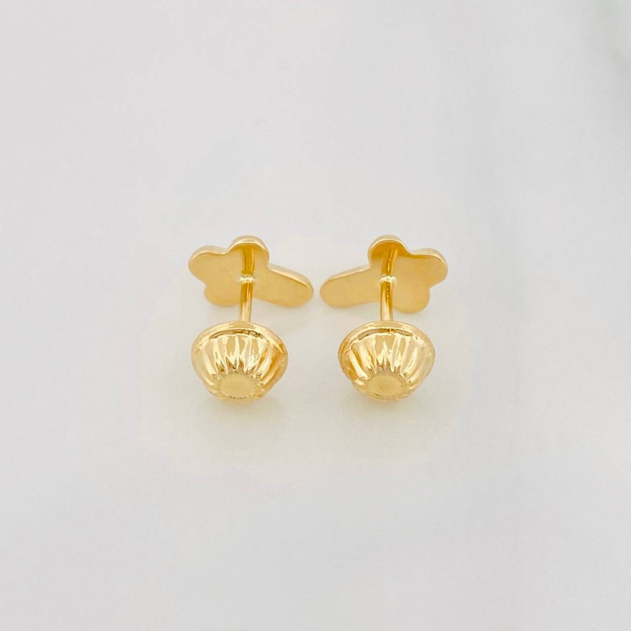Topos Cruz Diamantada 0.6g / 5.9mm Oro Amarillo 18K