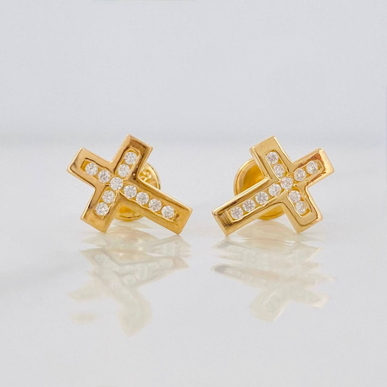 Topos Cruz 1.2g / 7.7mm Oro Amarillo 18K