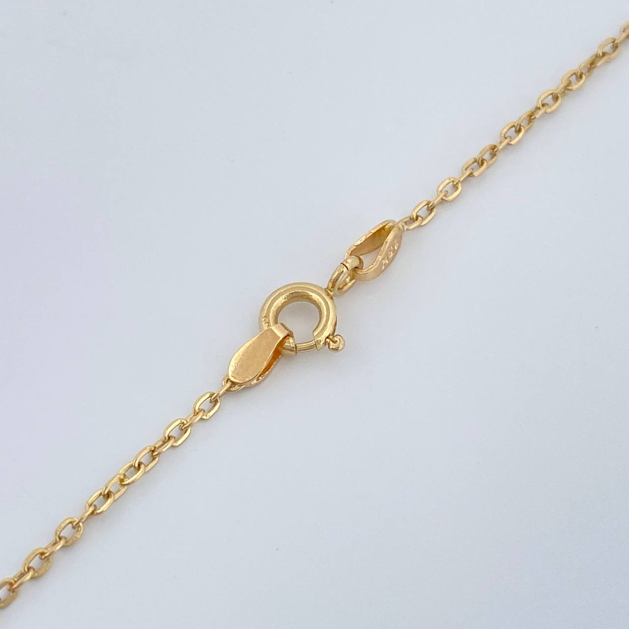 Cadena Trebol 4.6gr / 46cm / 1mm Oro Amarillo 18K $