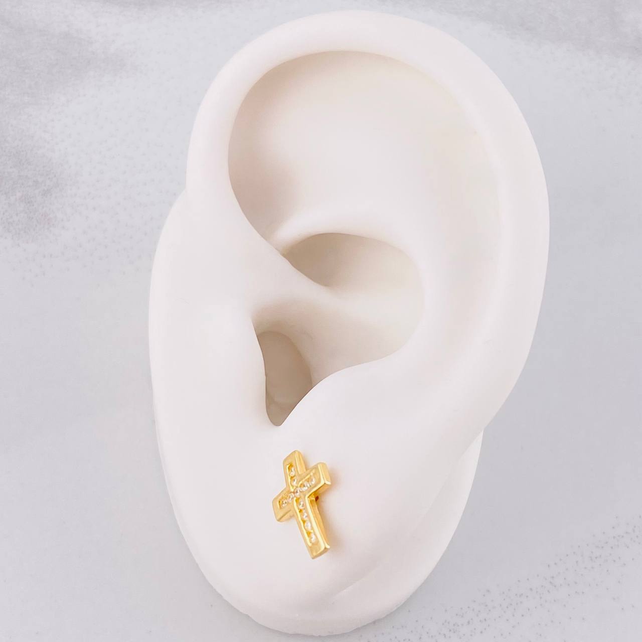 Topos Cruz 1.15g / 10.2mm Oro Amarillo 18K