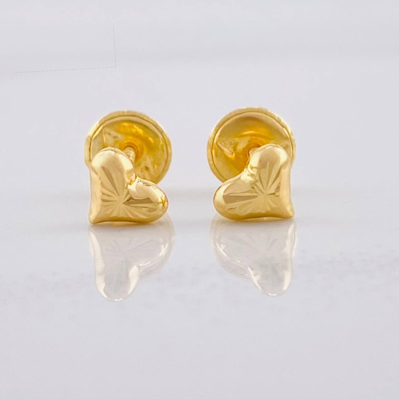 Topos Corazón Diamantado 0.5g / 4.3mm Oro Amarillo 18K