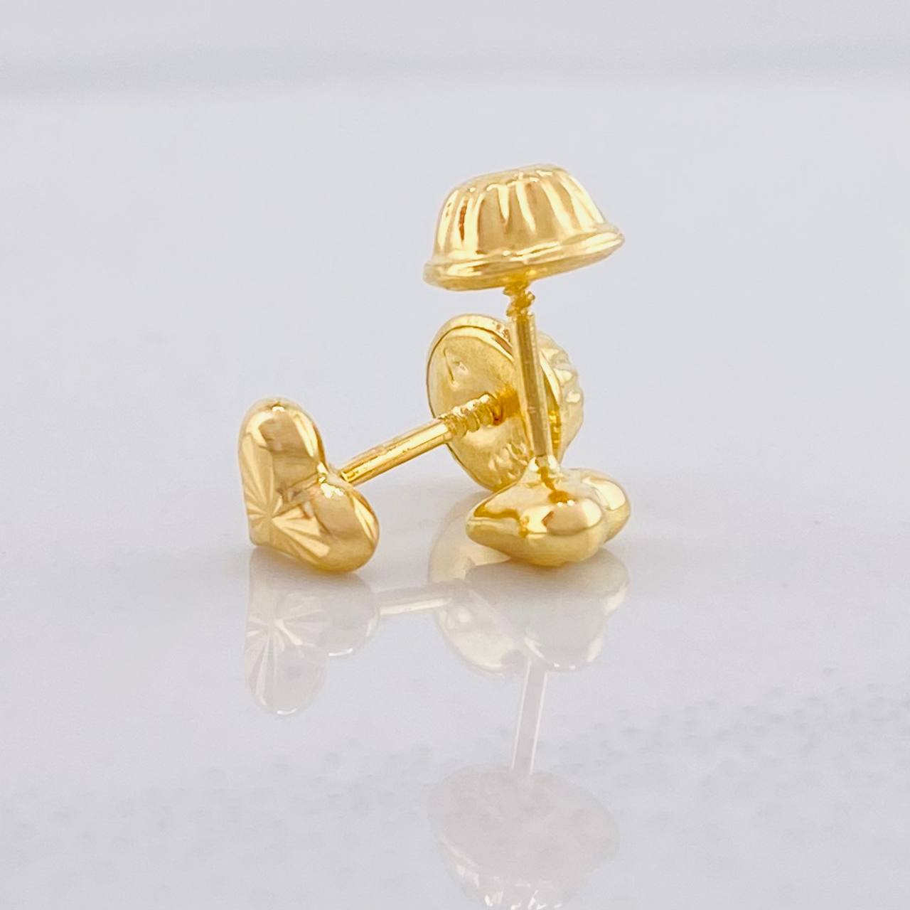Topos Corazón Diamantado 0.5g / 4.3mm Oro Amarillo 18K