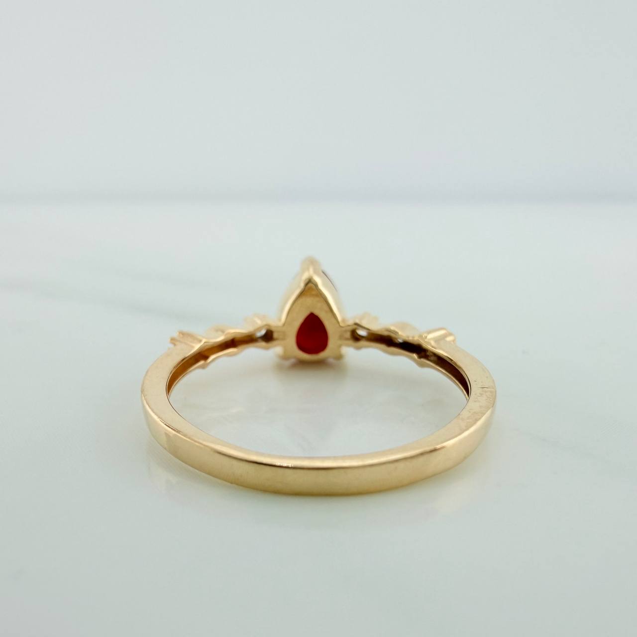 Anillo Halo Gota 2.1gr / T5 1/2 / Oro Amarillo 18K %