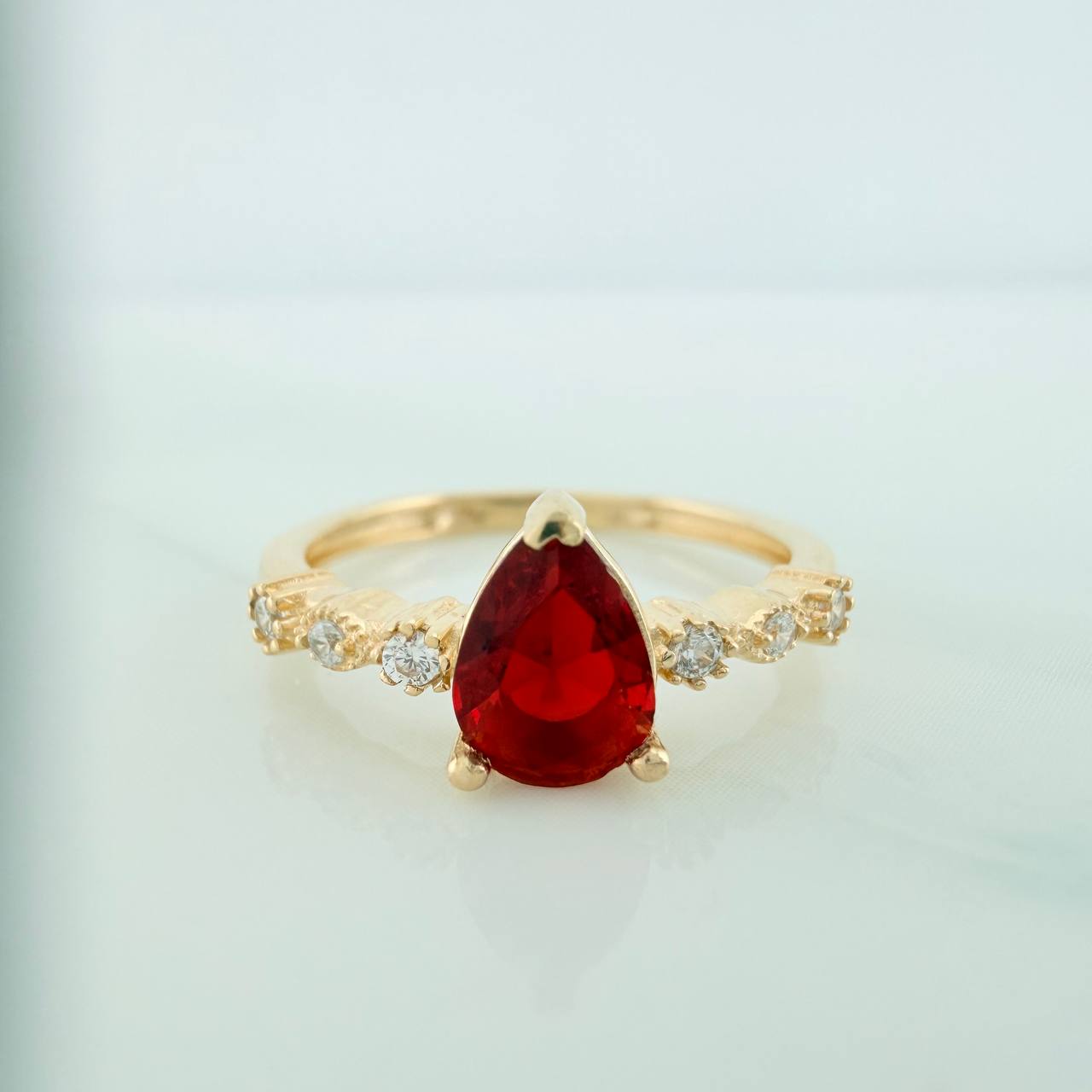 Anillo Halo Gota 2.1gr / T5 1/2 / Oro Amarillo 18K %