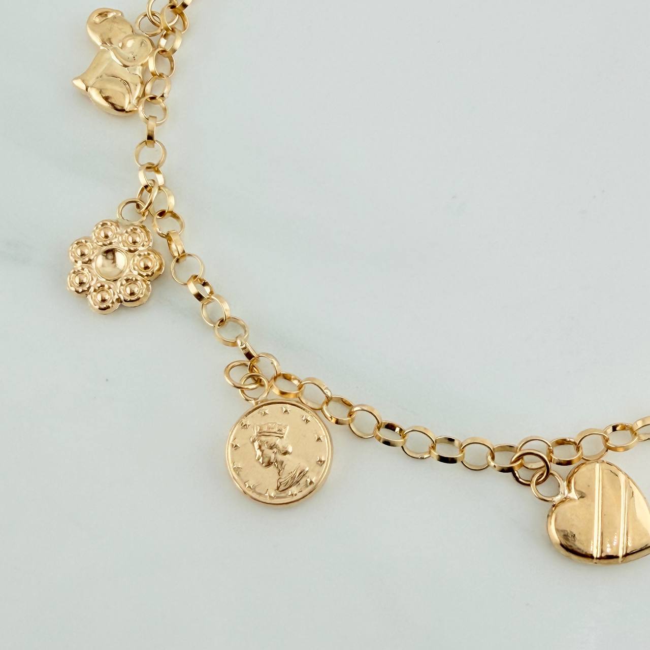 Pulso Charms 5.85gr / 17.5cm / 3.2mm Oro Amarillo 18K %