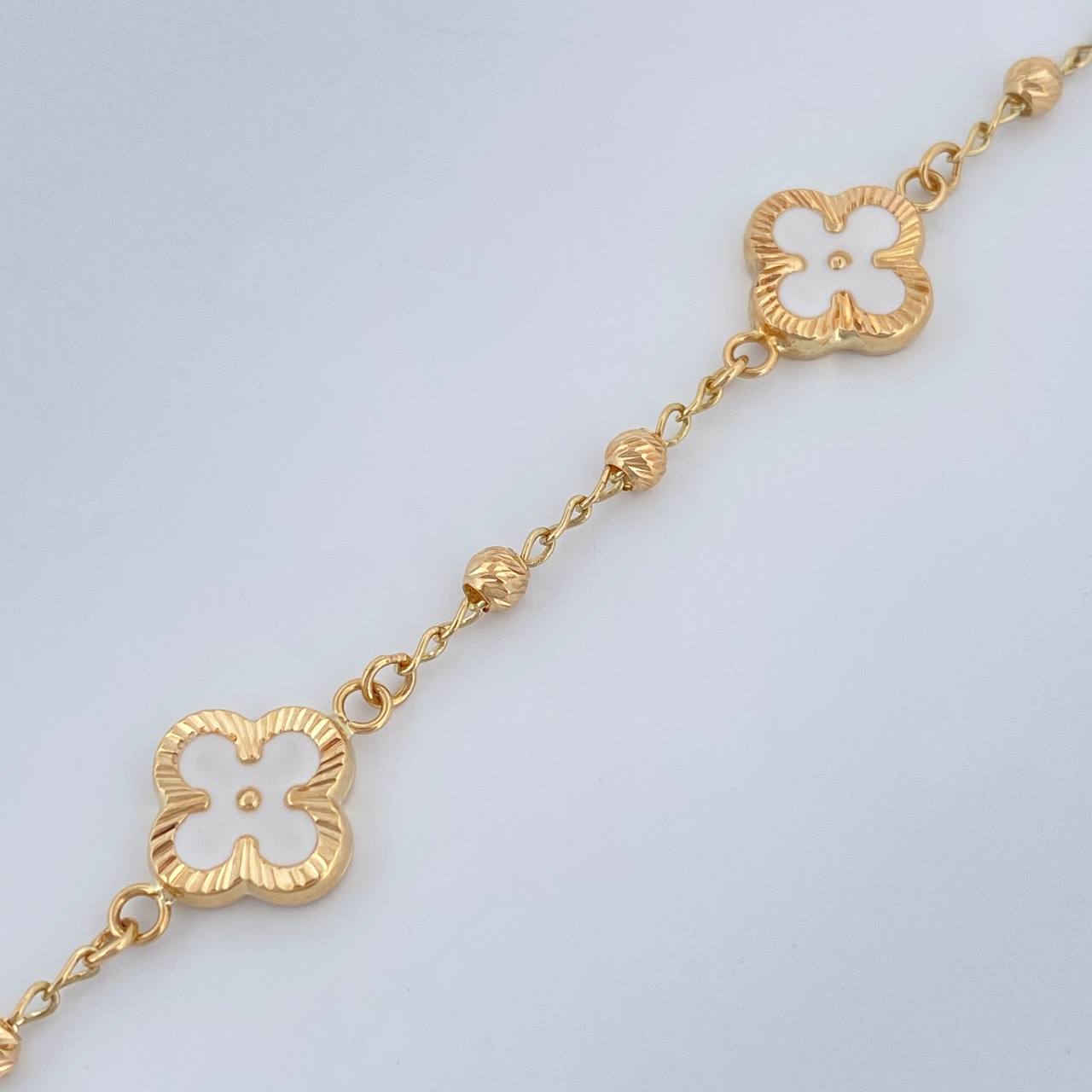 Pulso Trebol Militar 4.05gr / 19cm / 3mm Oro Amarillo 18K %