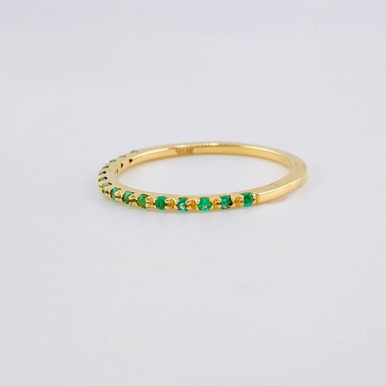 Anillo Carril Tupido 1.15g / T6 Oro Amarillo 18K