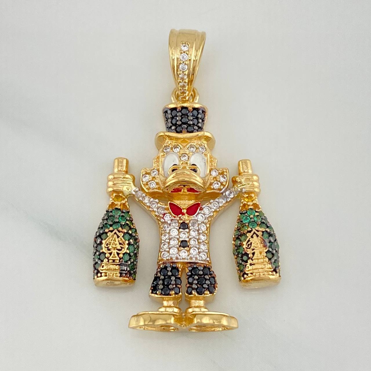 Dije Pato Botella Champagne 9 g / 3.7 cm Tres Oros 18K