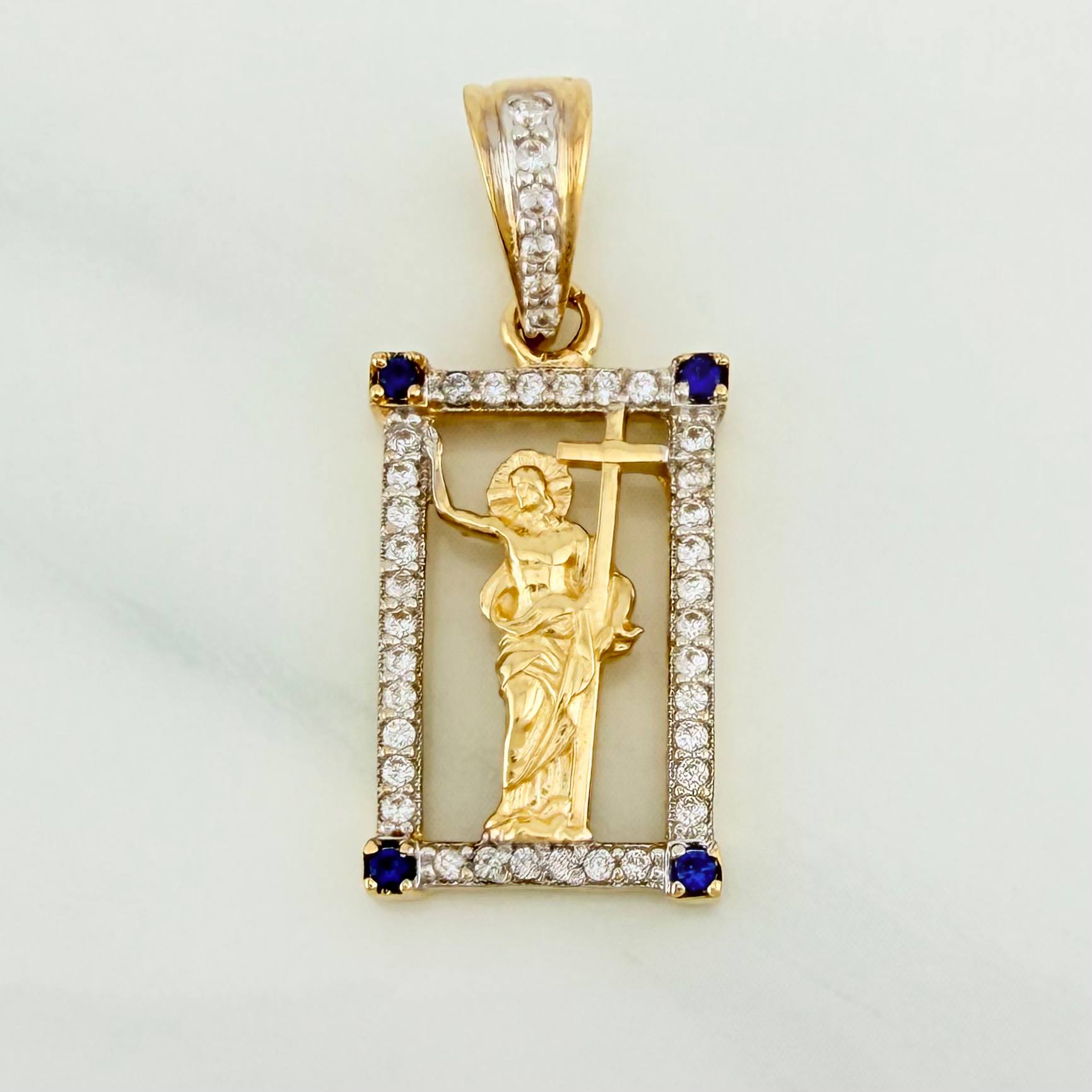 Dije Jesus Resucitado 2.4 g / 2.4 cm Dos Oros Amarillo Blanco 18K