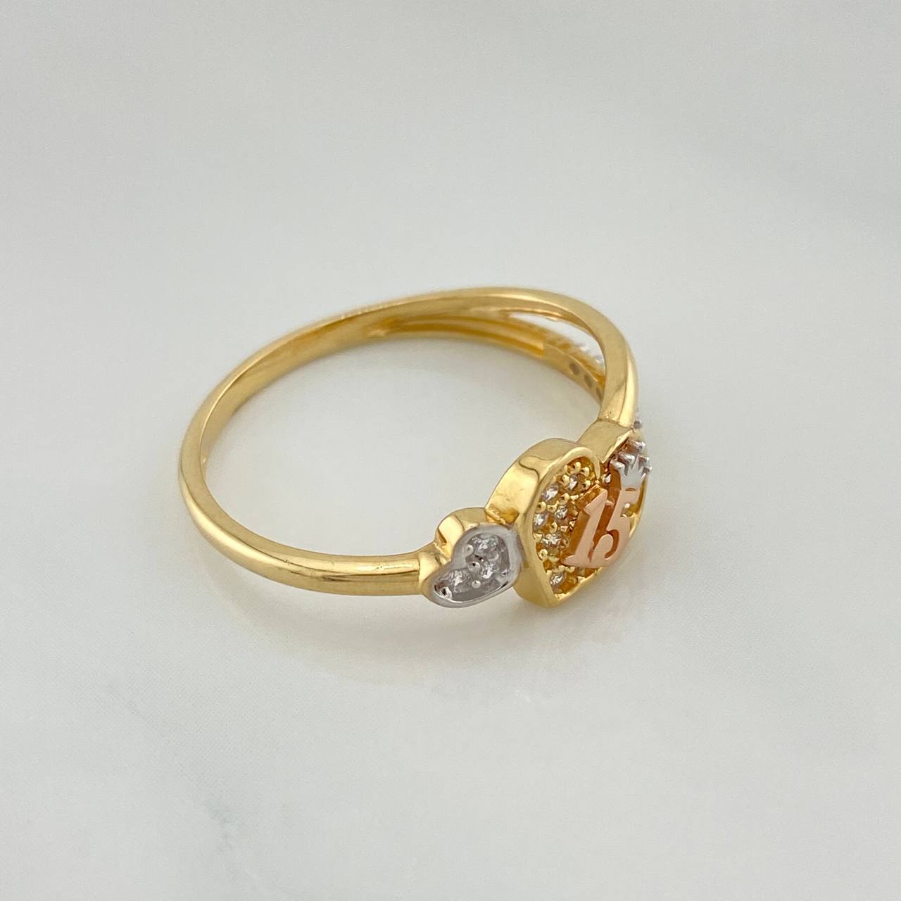 Anillo Corazon 15S 2.15 g / T7 1/4 Tres Oros 18K
