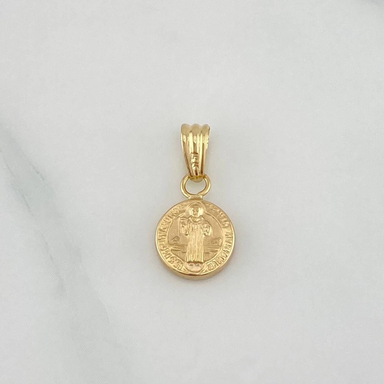 Dije San Benito 0.45 g / 1.6 cm Oro Amarillo 18K