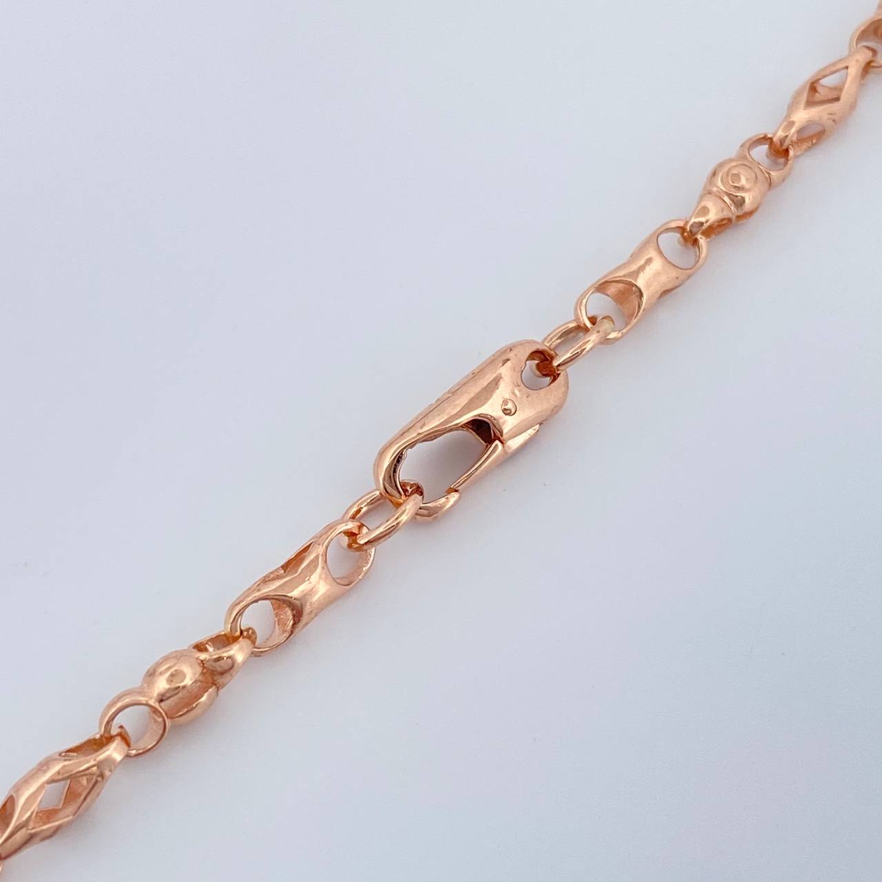 Cadena Rustica Rombos 13.35gr / 45.5cm / 3mm Oro Rosa 18K $