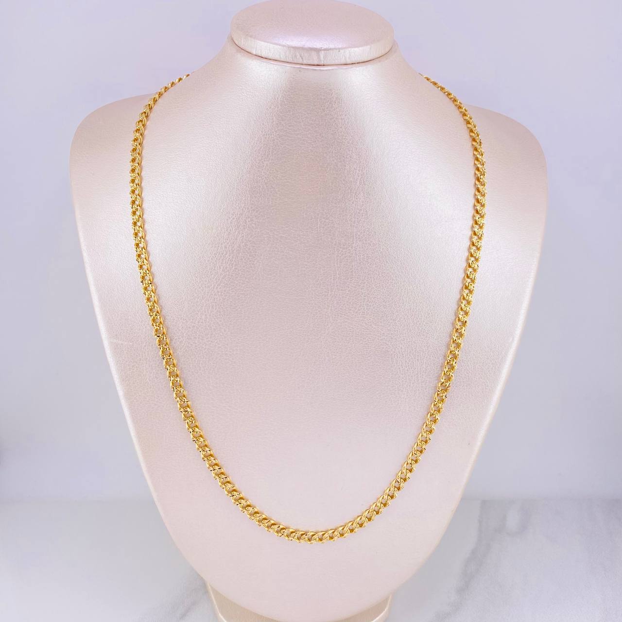 Cadena Cubana Infinito 15.65g / 55cm / 4.8mm Oro Amarillo 18K