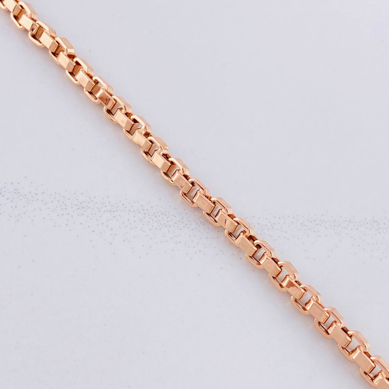 Pulso Veneciano Cuadrado 6.4g / 21.4cm / 4.3mm Oro Rosa 18K
