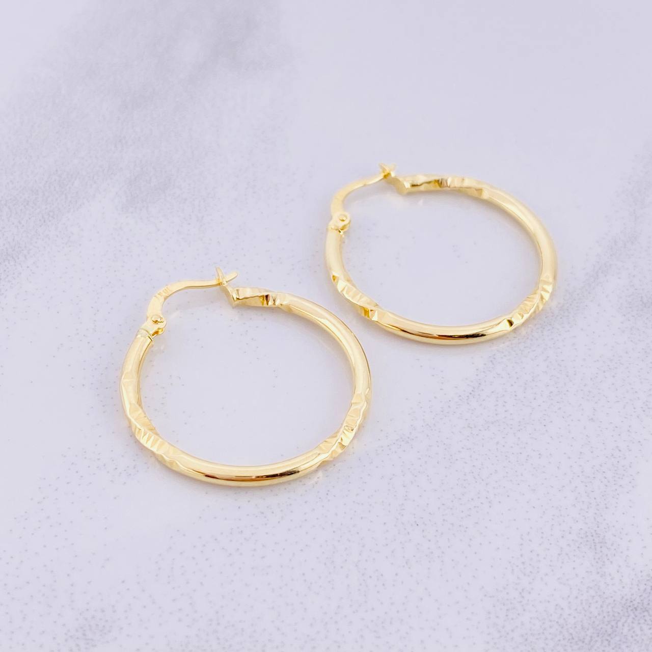 Candongas Megan 1.8g / 3cm Oro Amarillo 18K