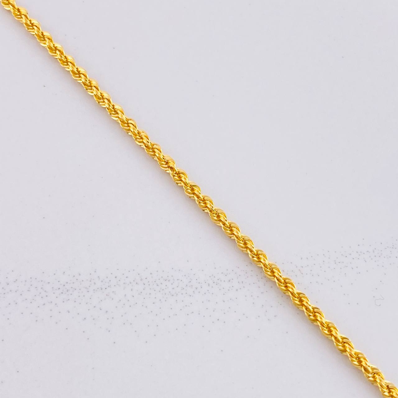 Cadena Lazo 3.35g / 60cm / 2.2mm Oro Amarillo 18K