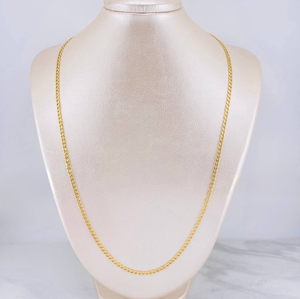 Cadena Cubana 5.8g / 60cm / 3.2mm Oro Amarillo 18K