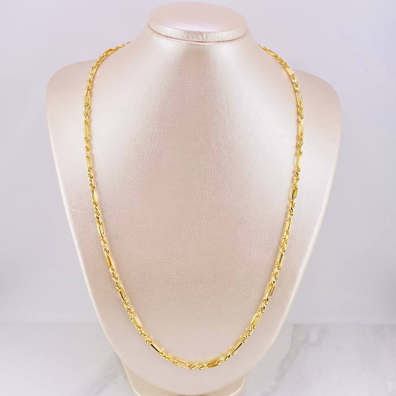 Cadena Lazo Especial 17g / 60cm / 3.5mm Oro Amarillo 18K