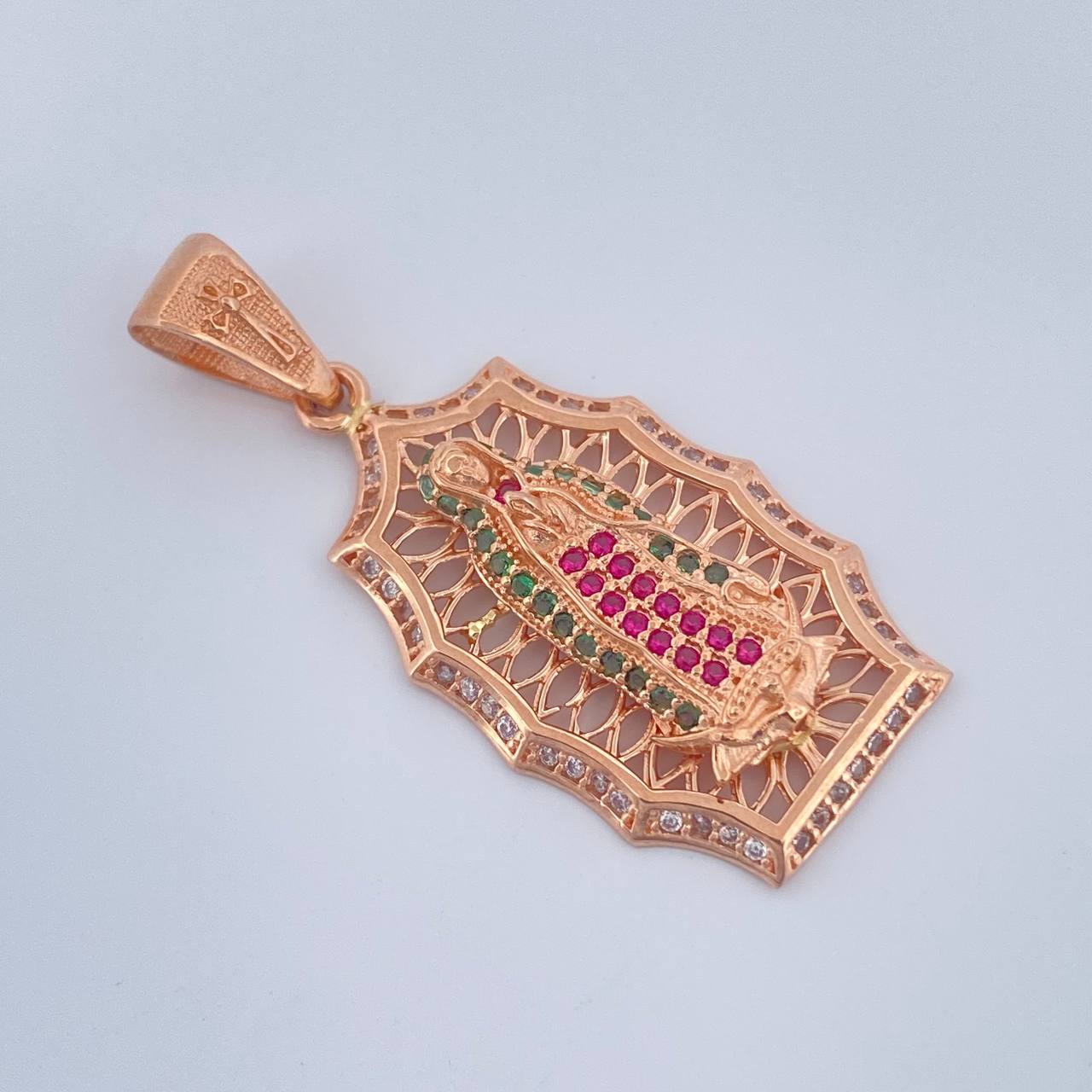 Dije Virgen De Guadalupe 4.35gr / 3.7cm / Oro Rosa 18K $