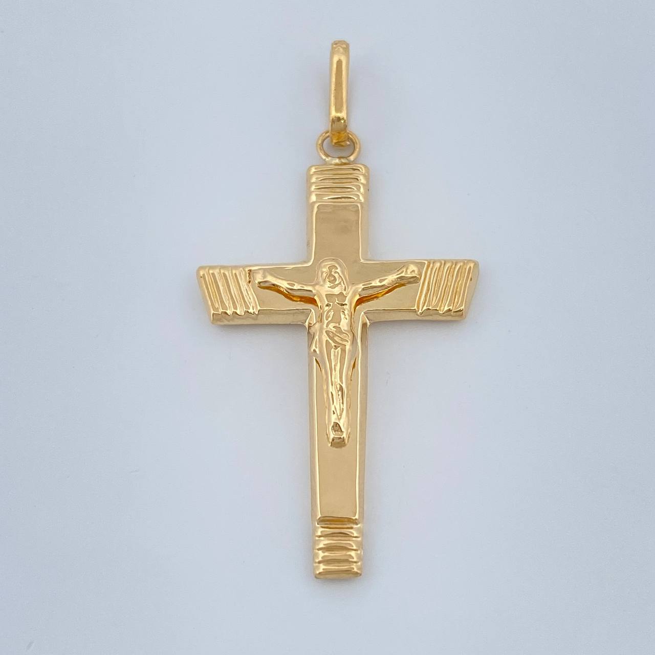 Dije Cruz Cristo 1.45gr / 4cm / Oro Amarillo 18K +