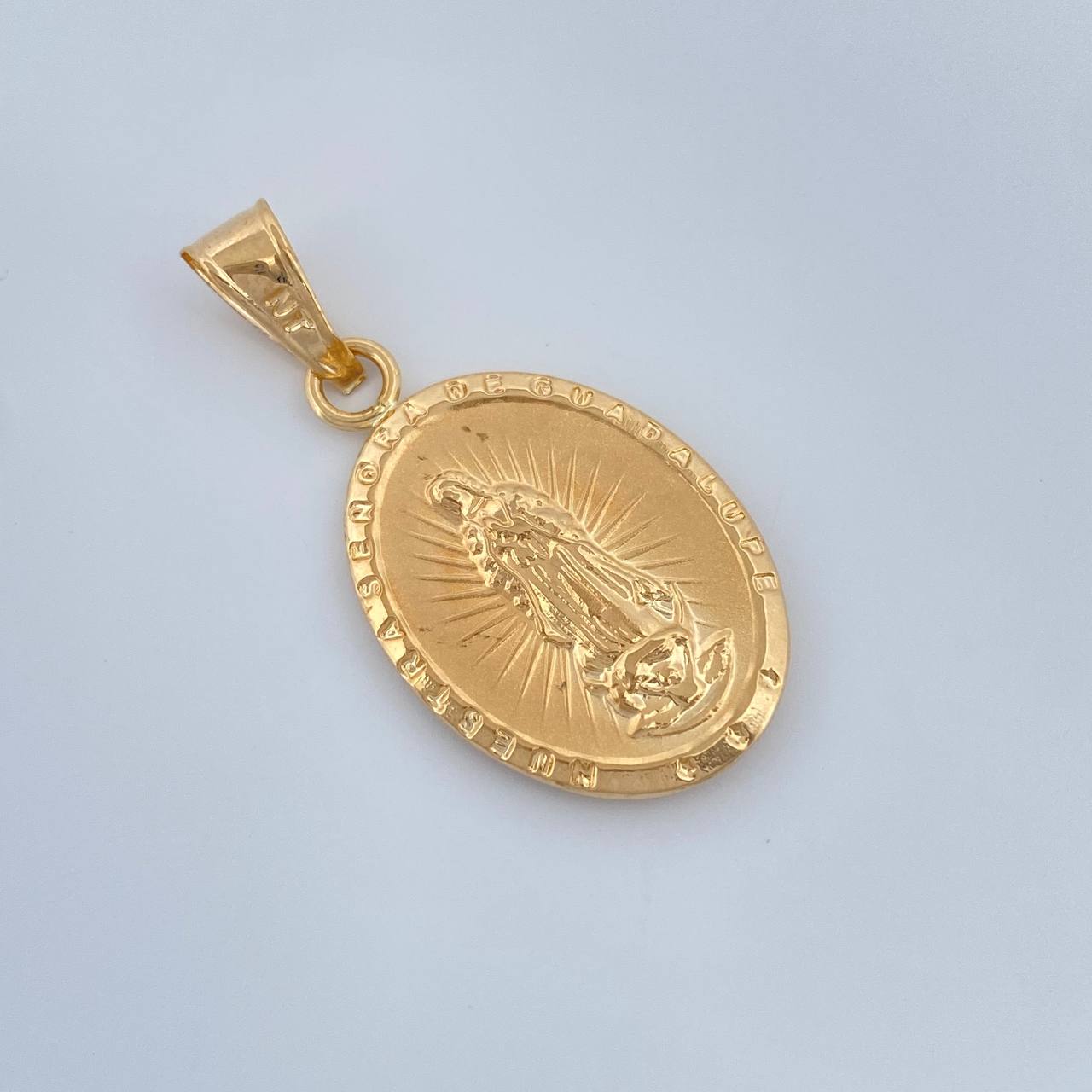 Dije Virgen de Guadalupe 1.6gr / 3cm / Oro Amarillo 18K +