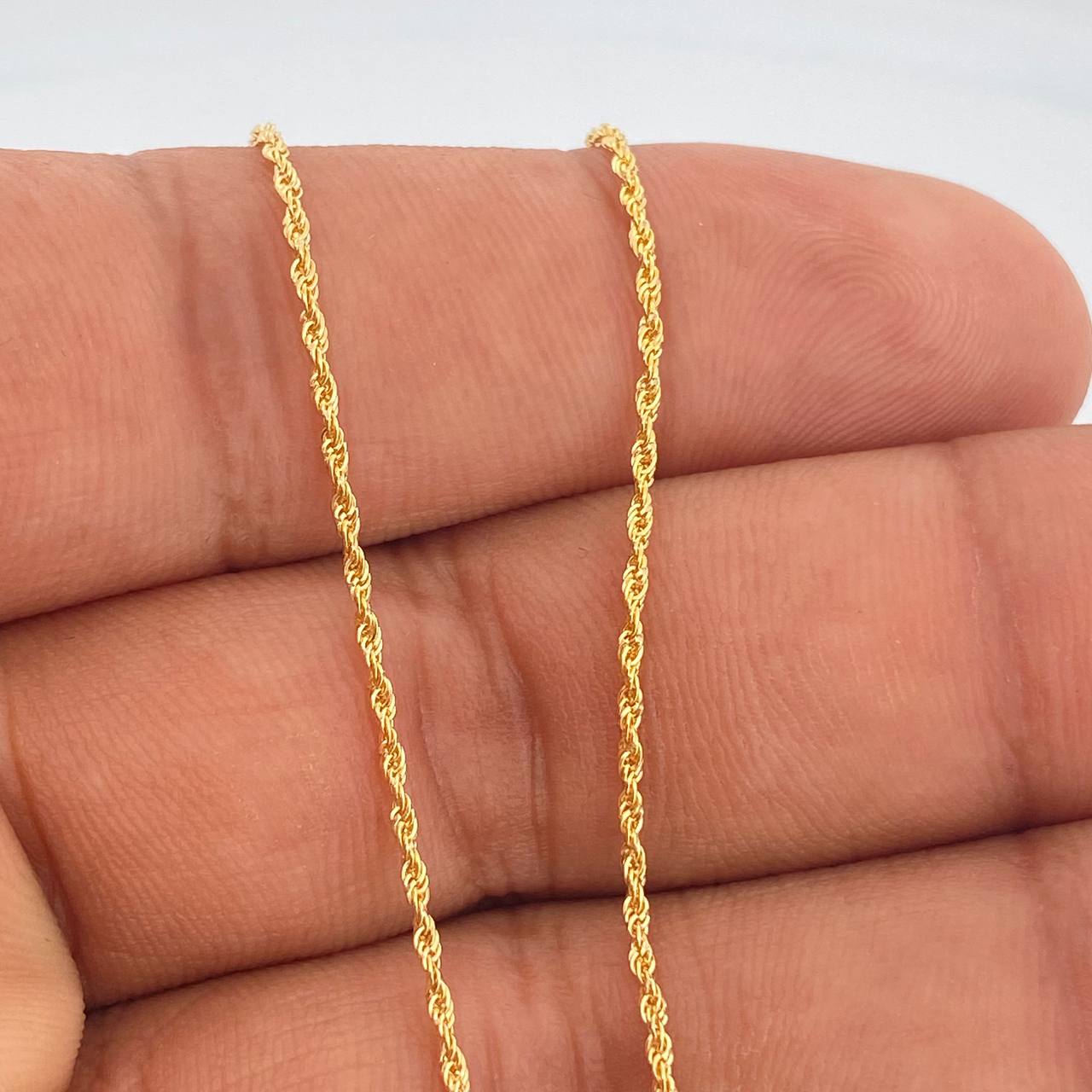 Set Cadena y Dije Lazo + Corona 1.5gr / 44.6cm / 1mm Oro Amarillo 18K (Oferta) %