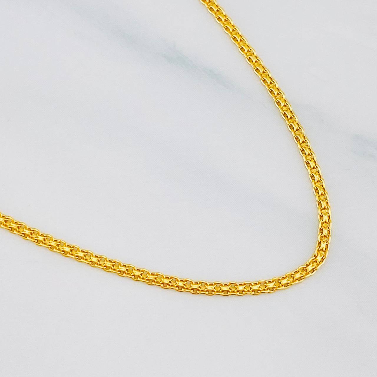 Cadena China 3.35g / 60cm / 1.5mm Oro Amarillo 18K