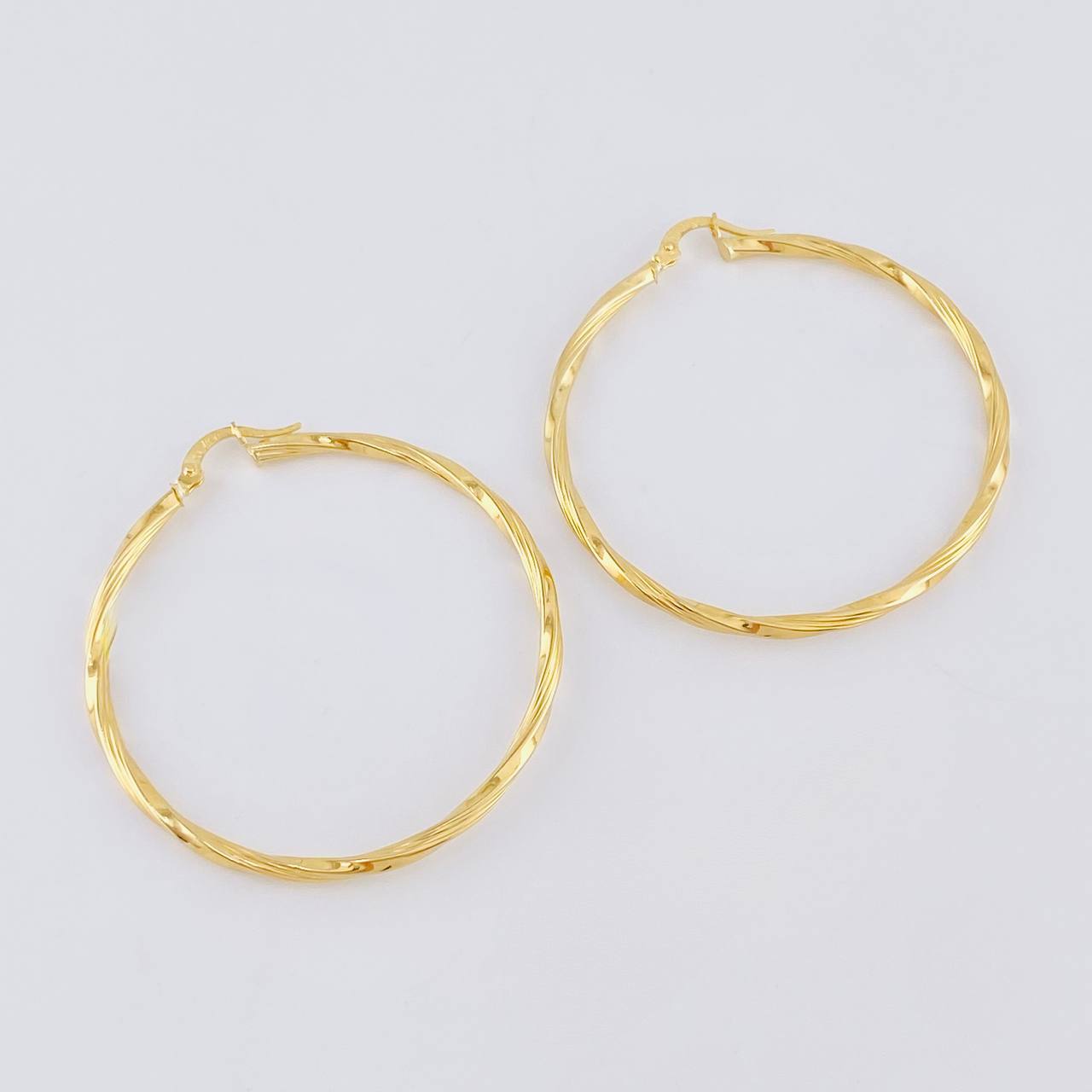 Candongas Aro Emmi 3.15g / 4.9cm Oro Amarillo 18K