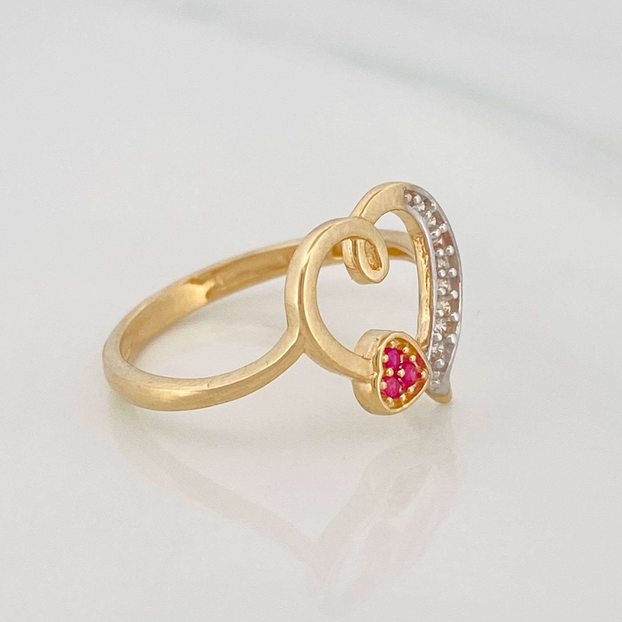Anillo Corazon 2.15g / T5 1/2 Dos Oros Amarillo Blanco 18K