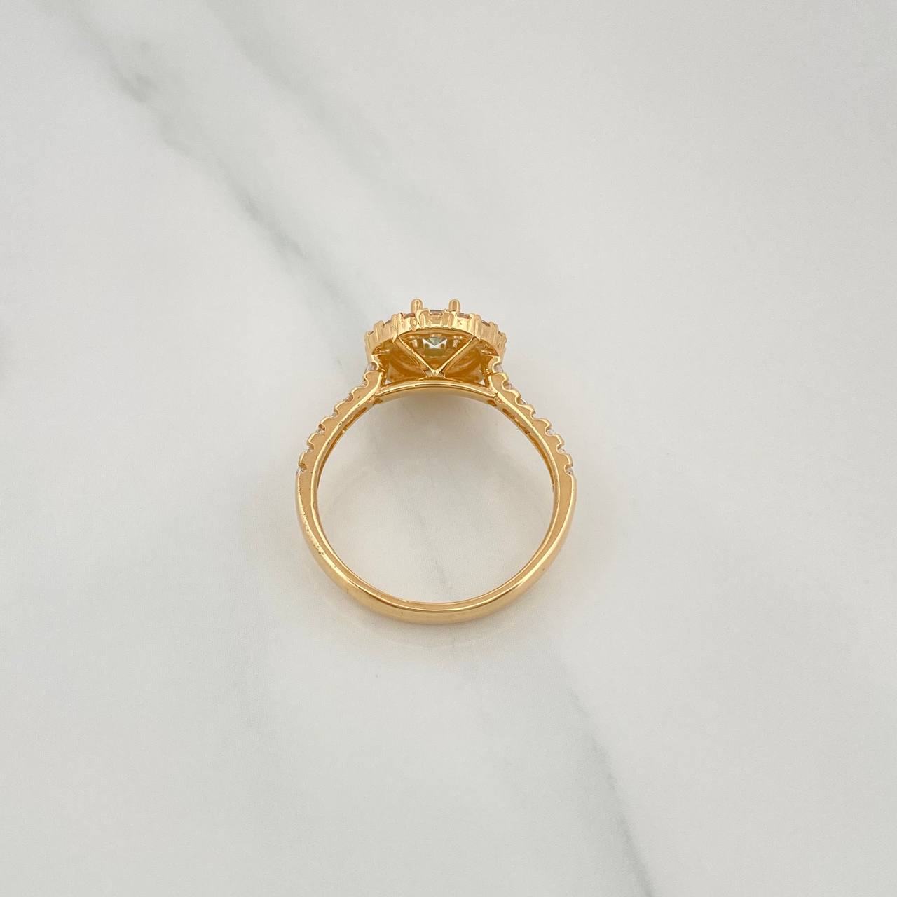 Anillo Halo Circulo 4 g / T6 1/4 Oro Amarillo 18K