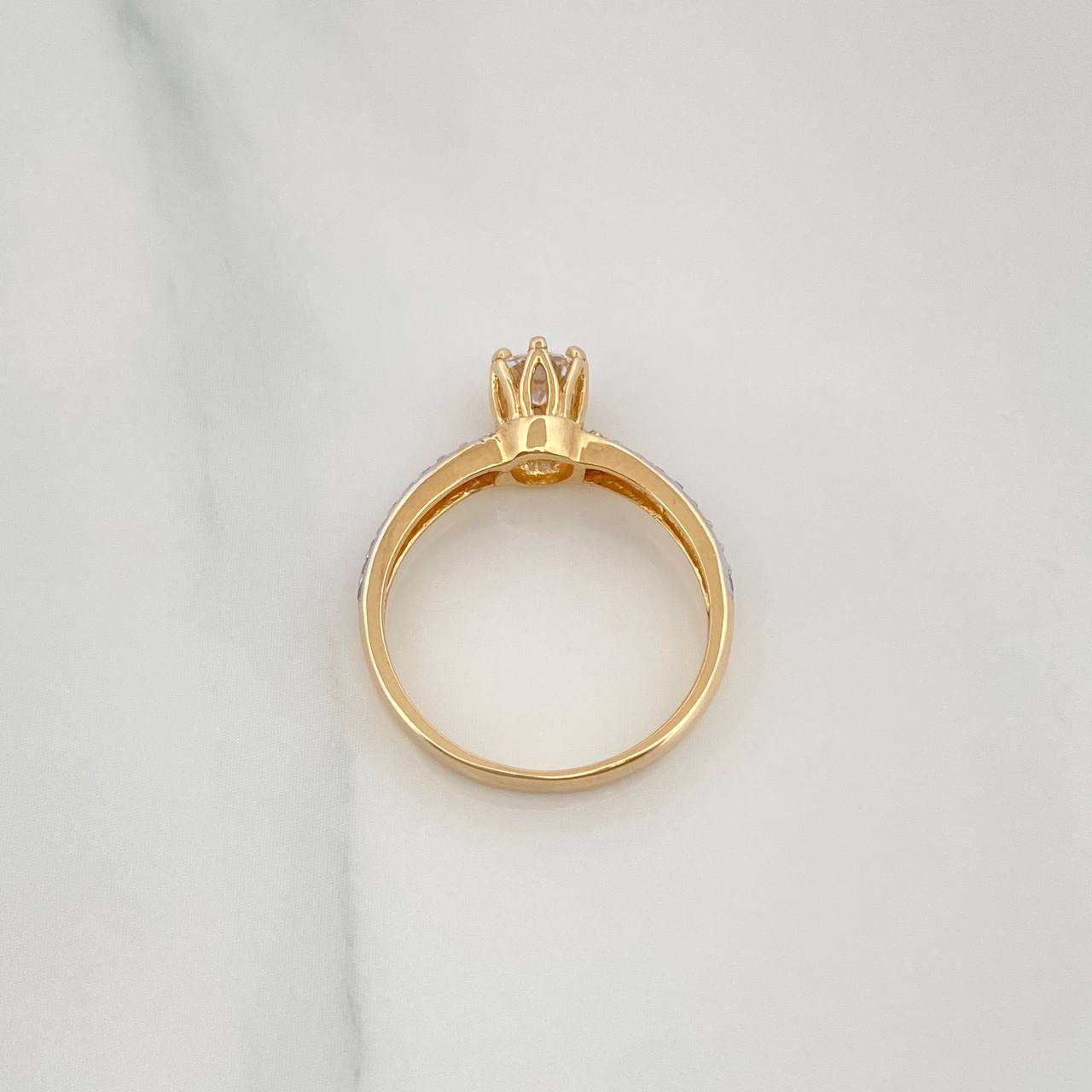 Anillo Solitario Churumbela 2.75 g / T6 1/2 Dos Oros Amarillo Blanco 18K