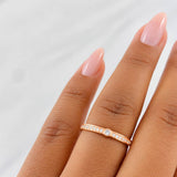 Anillo Bisel 1.2g / T6 Oro Rosa 18K