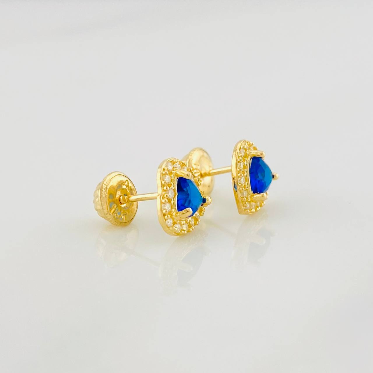 Topos Halo Corazón 1.3g / 7.6mm Oro Amarillo 18K