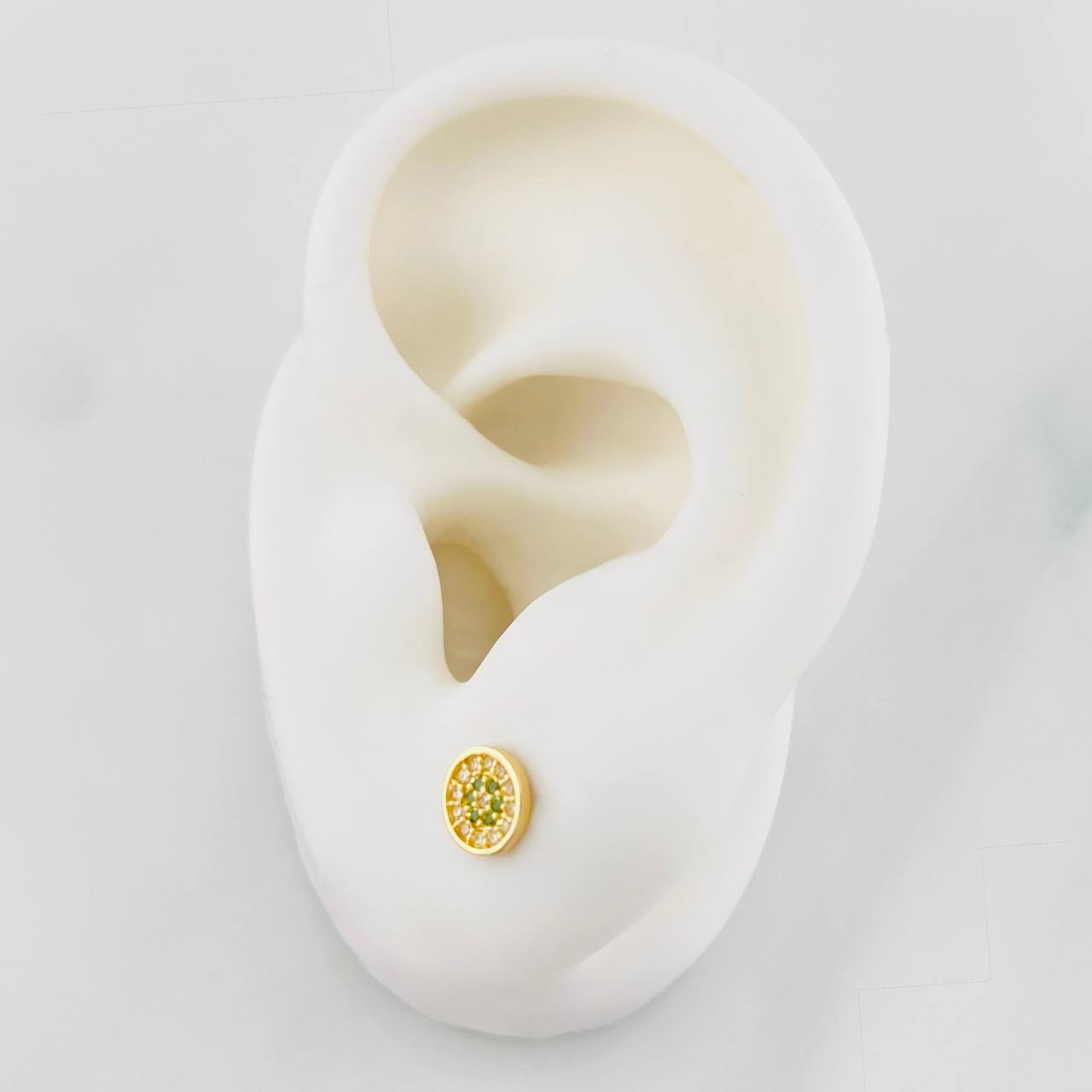Topos Circulo Tupido 0.9g / 5.9mm Oro Amarillo 18K