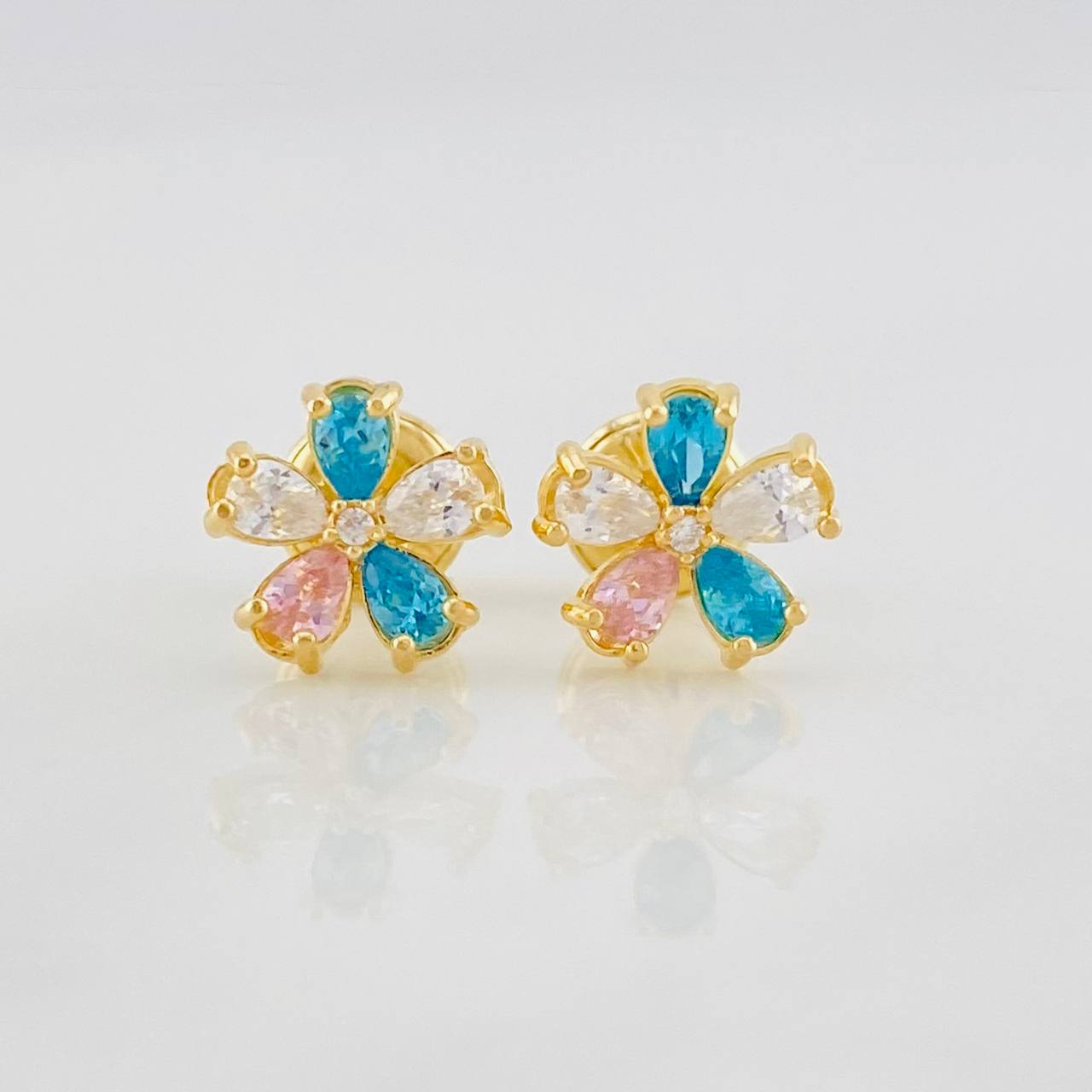 Topos Flores 1g / 7.7mm Oro Amarillo 18K