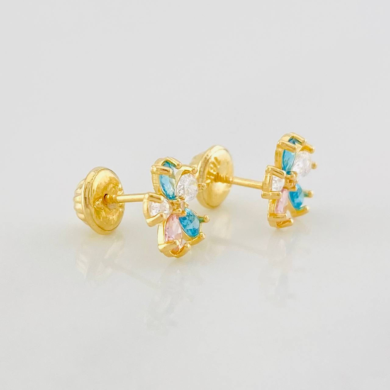 Topos Flores 1g / 7.7mm Oro Amarillo 18K