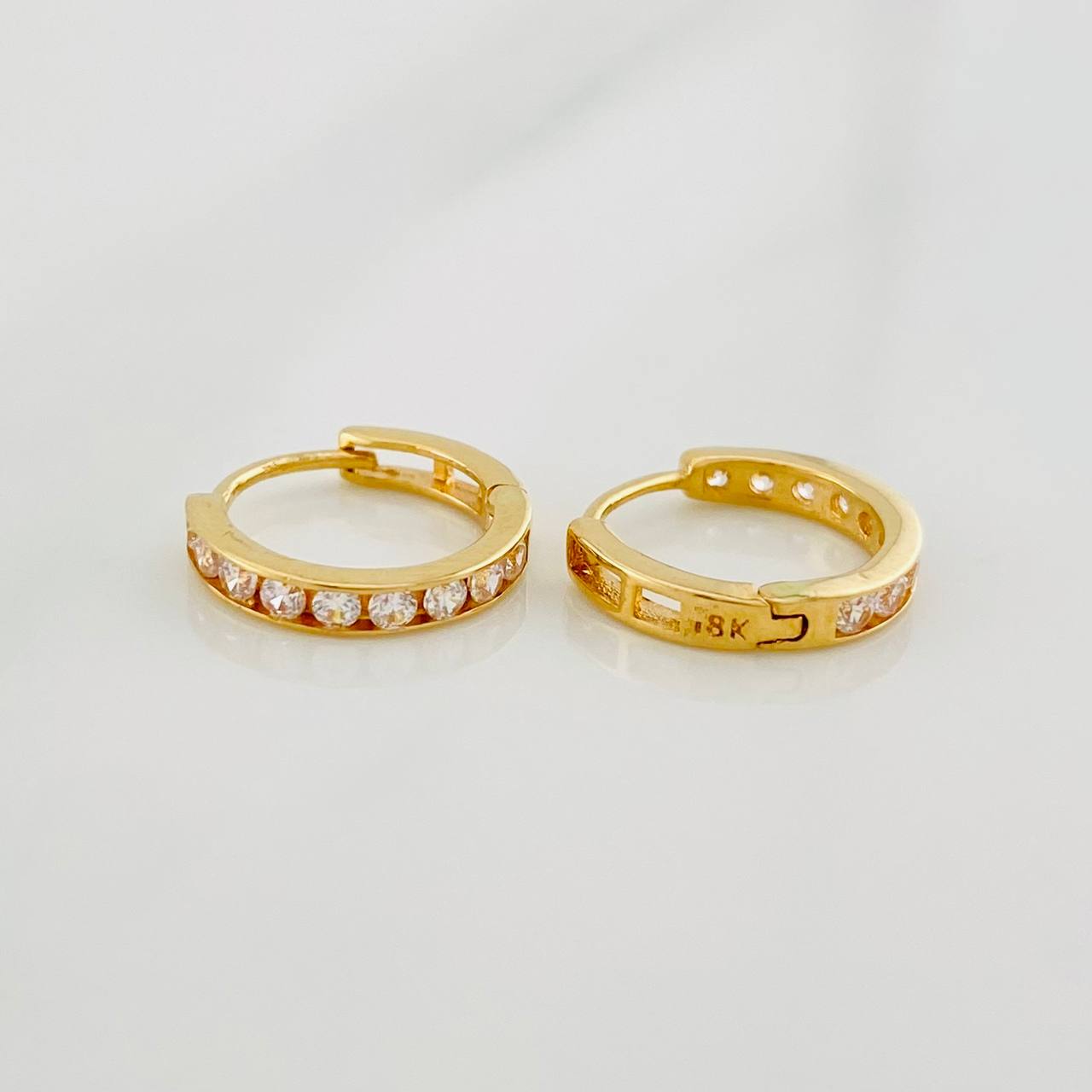 Candongas Carril 1.2g / 1cm Oro Amarillo 18K