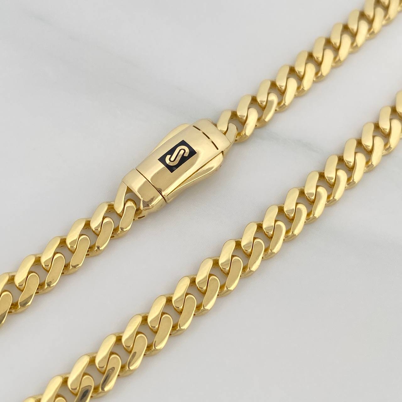 Pulso Cubano Infinito 6.85 g / 20.8 cm / 4.8 mm Oro Amarillo 18K