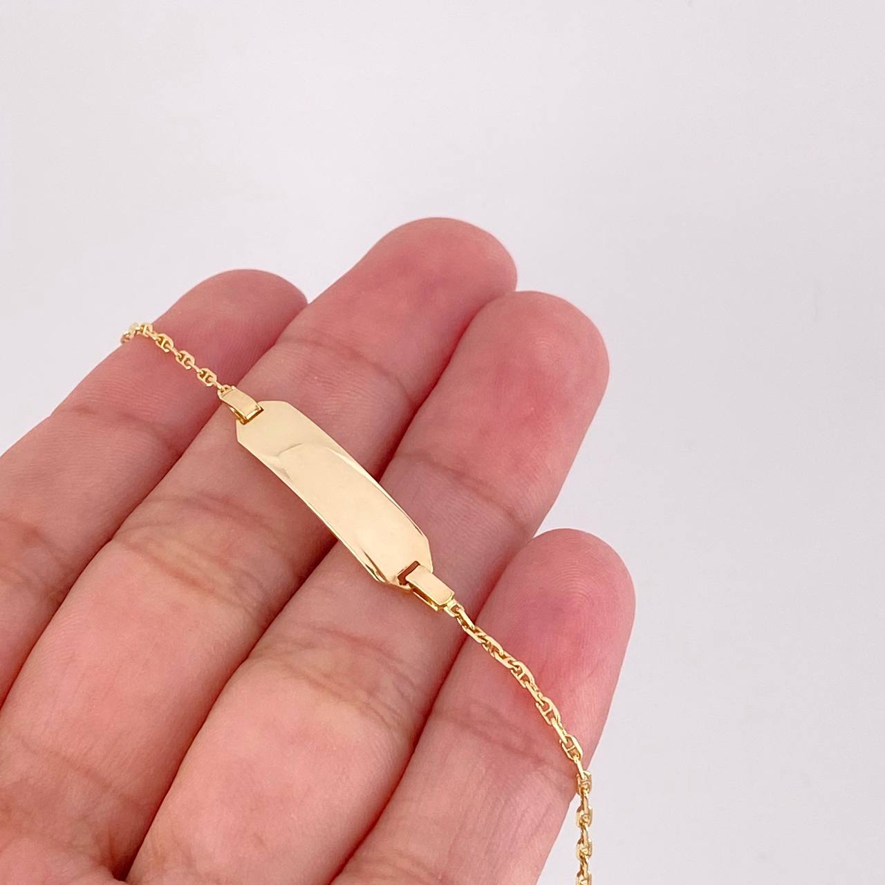 Pulso Modulable Escalera Placa Puntas Planas 2.05g / 13.8cm - 15.8cm / 1.4mm Oro Amarillo 18K