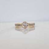 Anillo Solitario Puente 2.65 g / T6 1/2 Dos Oros Amarillo Blanco 18K