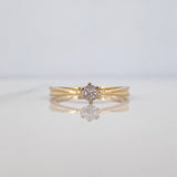Anillo Solitario 1.35 g / T6 Oro Amarillo 18K