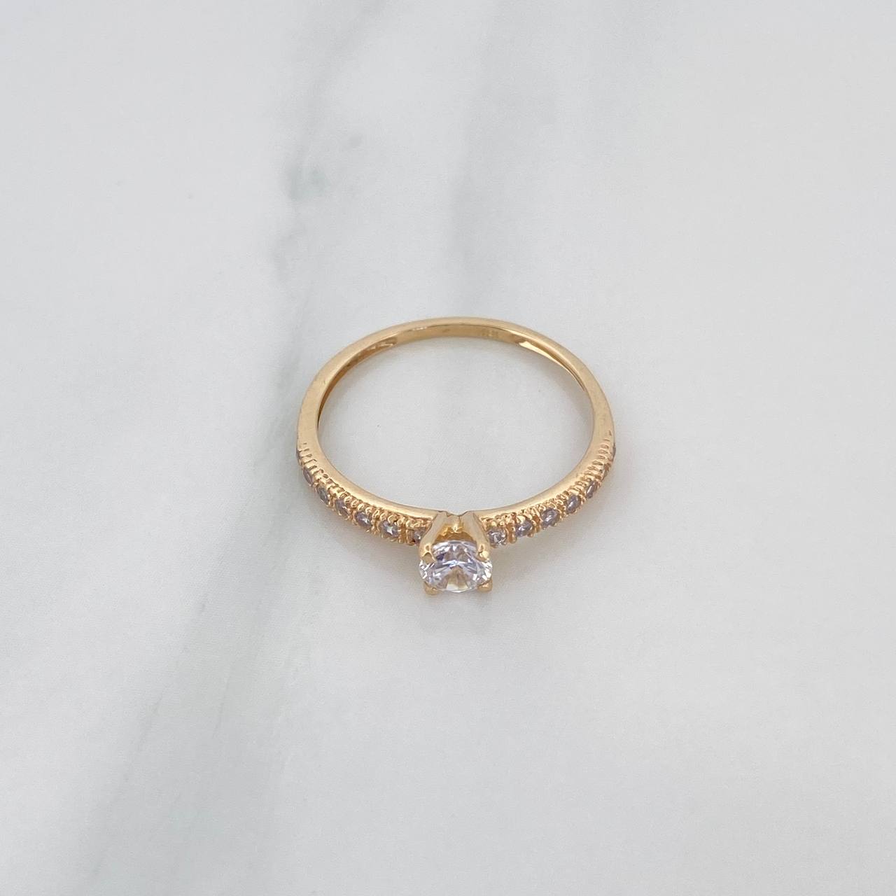 Anillo Solitario Churumbela 1.35 g / T5 1/2 Oro Amarillo 18K