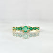 Anillo Solitario Lineas Tupidas 1.75gr / T6 / Esmeraldas 44pts Oro Amarillo 18K (Joya)