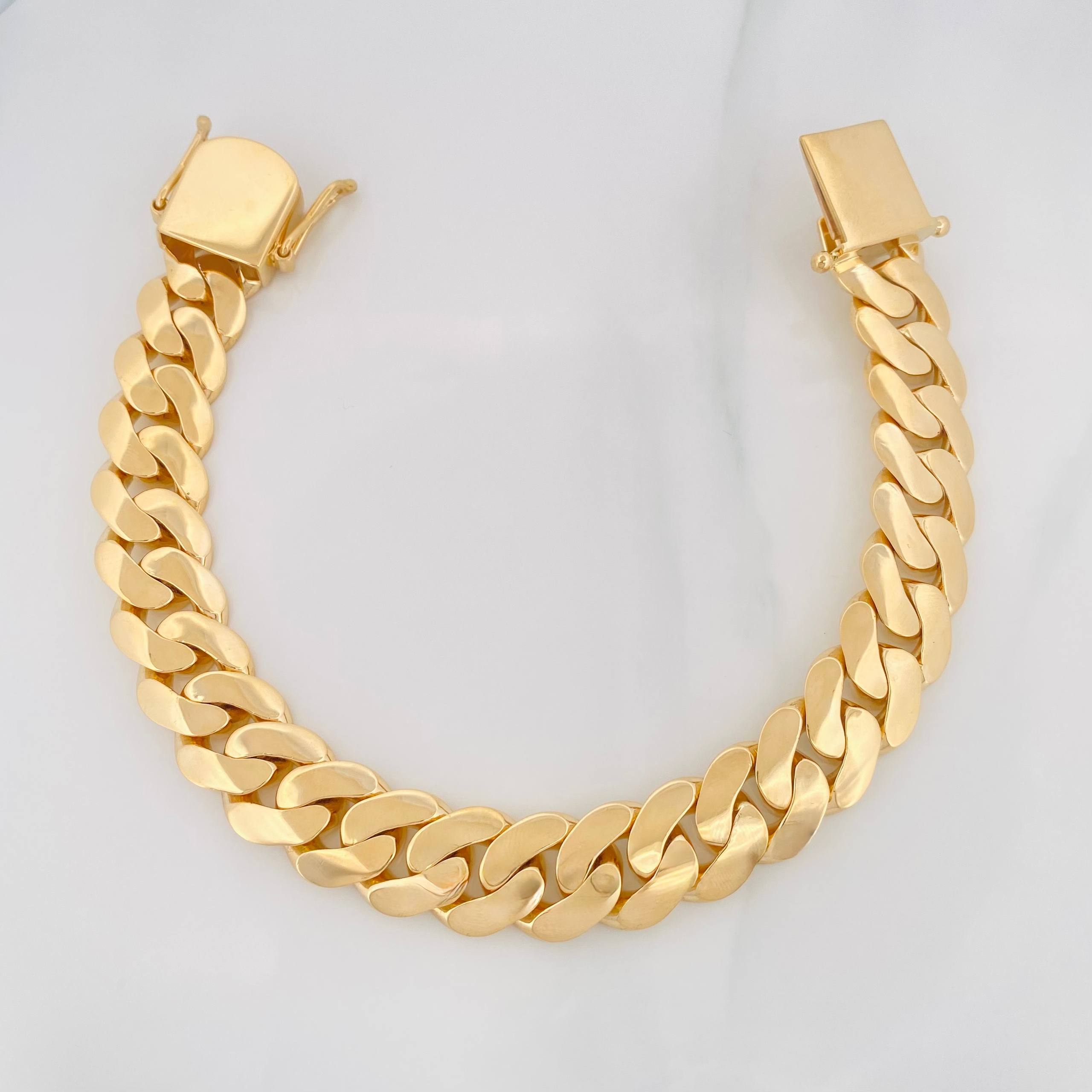 Pulso Cubano 129.35g / 25cm / 13.9mm Oro Amarillo 18K