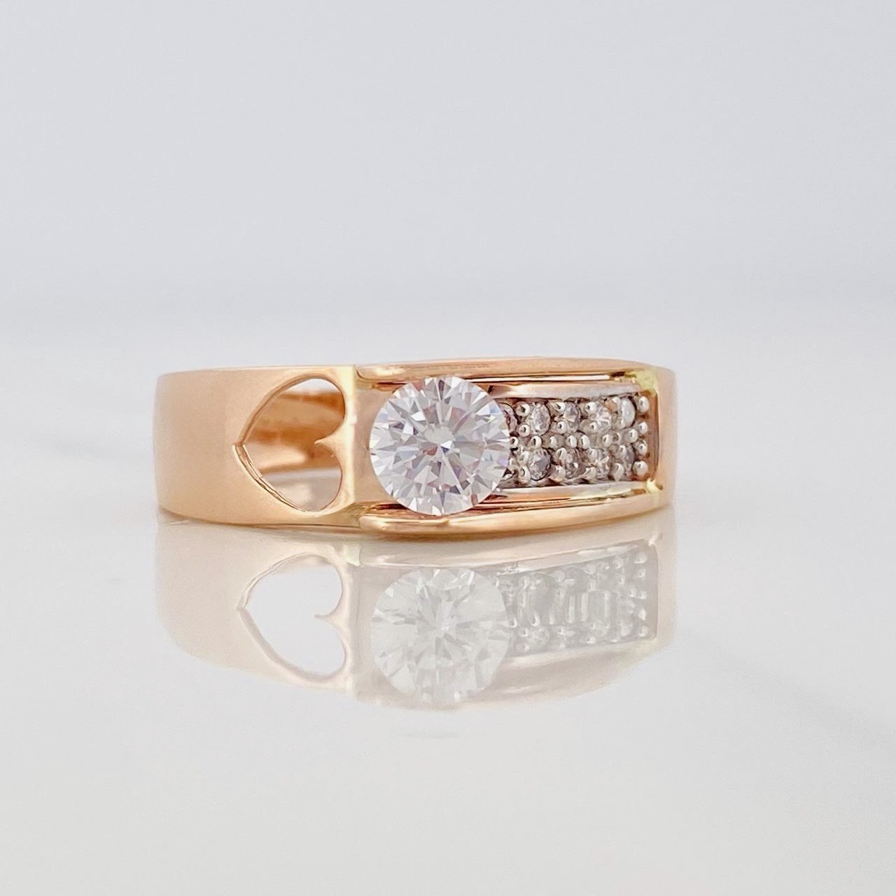 Anillo Corazon 3.75g / T7 1/2 Dos Oros Blanco Rosa 18K