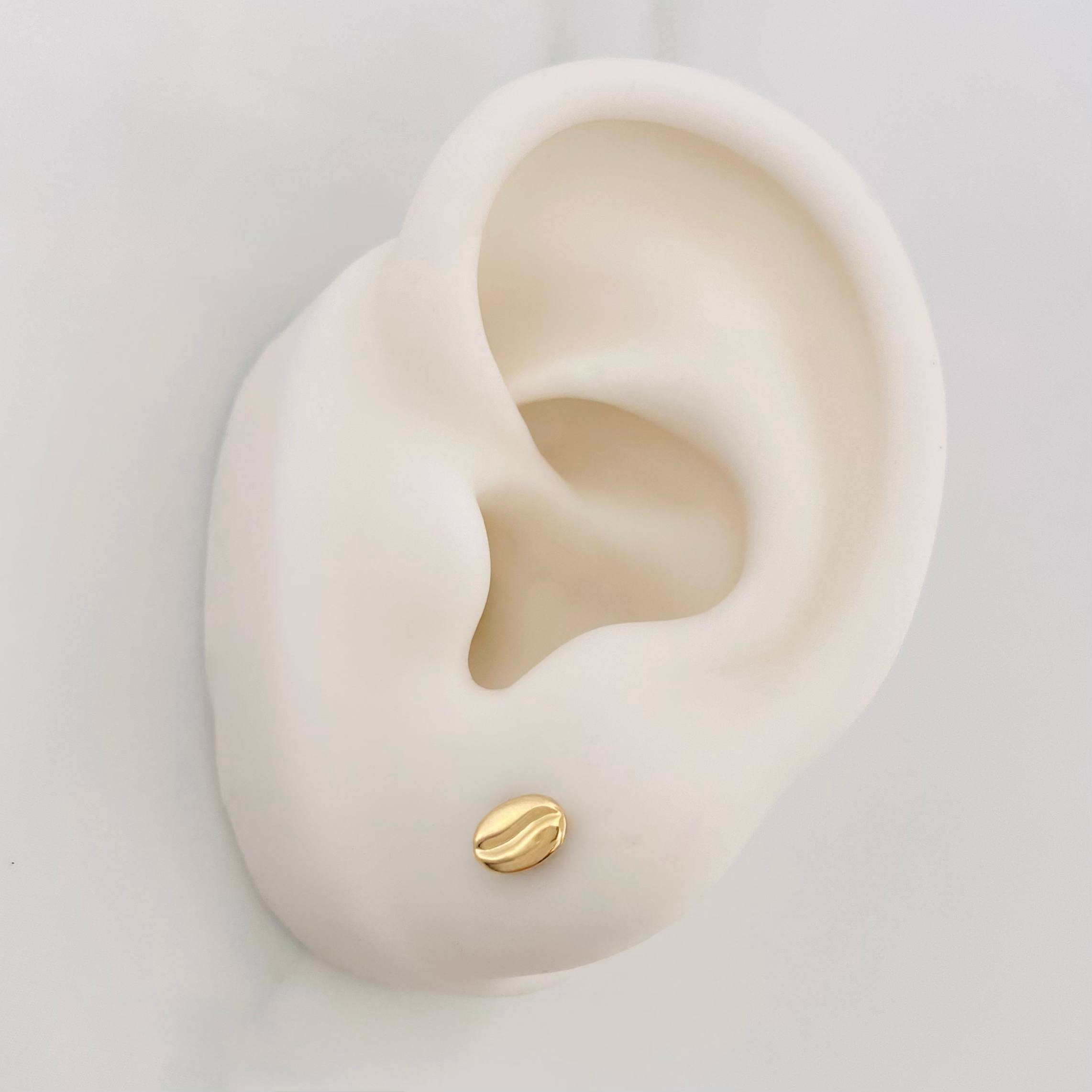 Topos Grano de Cafe 0.6g / 5.2mm Oro Amarillo 18K