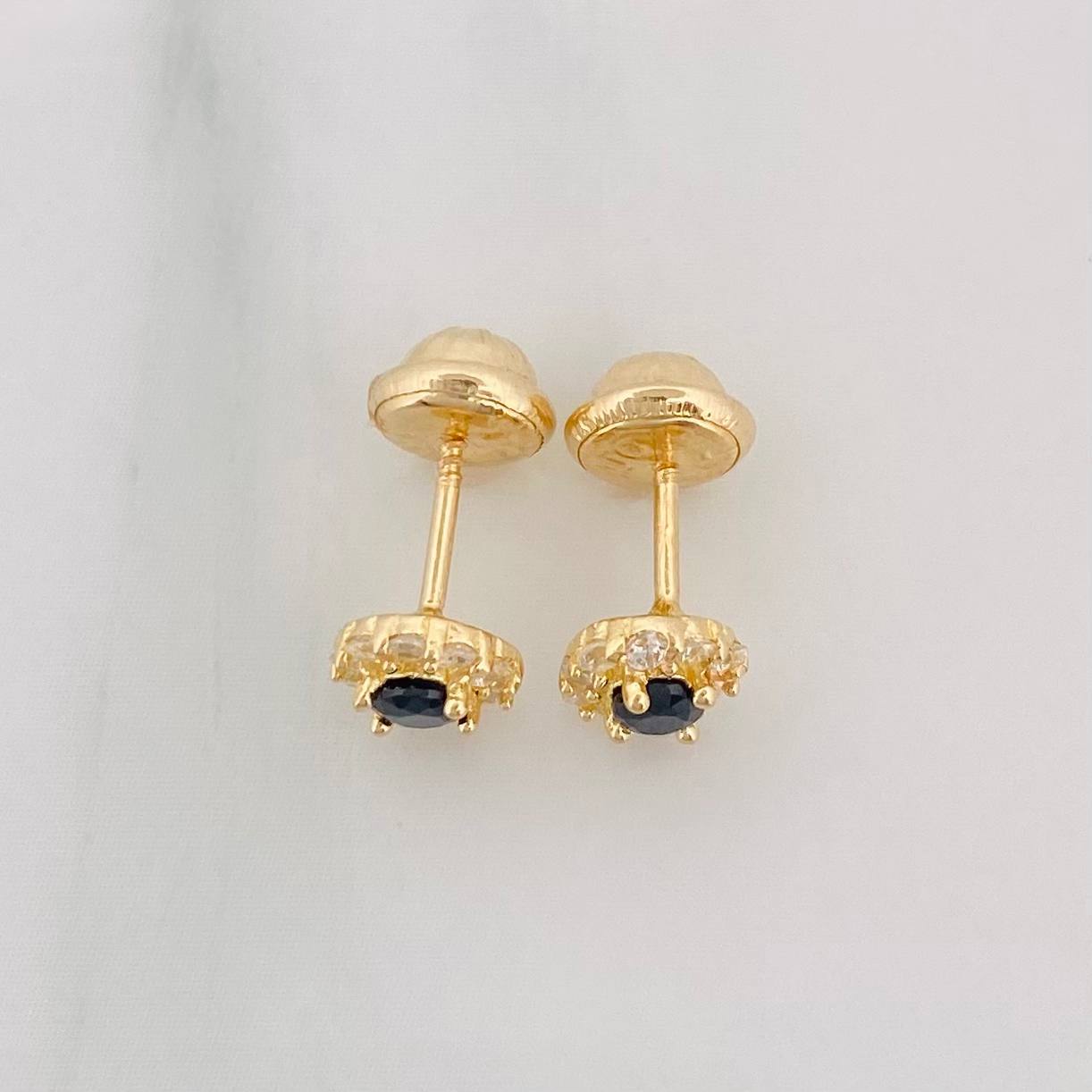 Topos Flor 1.1g / 5.7mm Oro Amarillo 18K