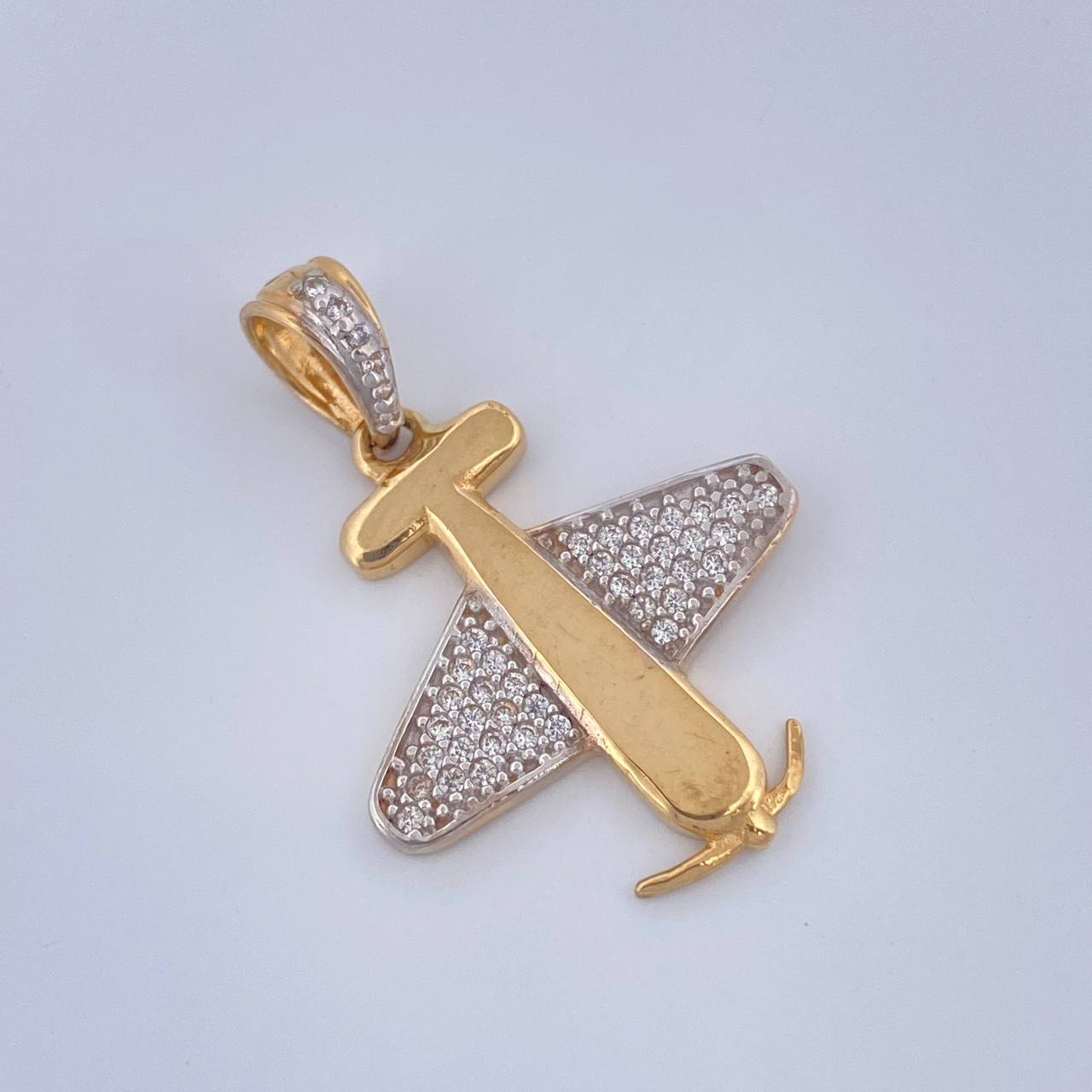 Dije Avion 2.65gr / 2.8cm / Dos Oros Amarillo Blanco 18K &