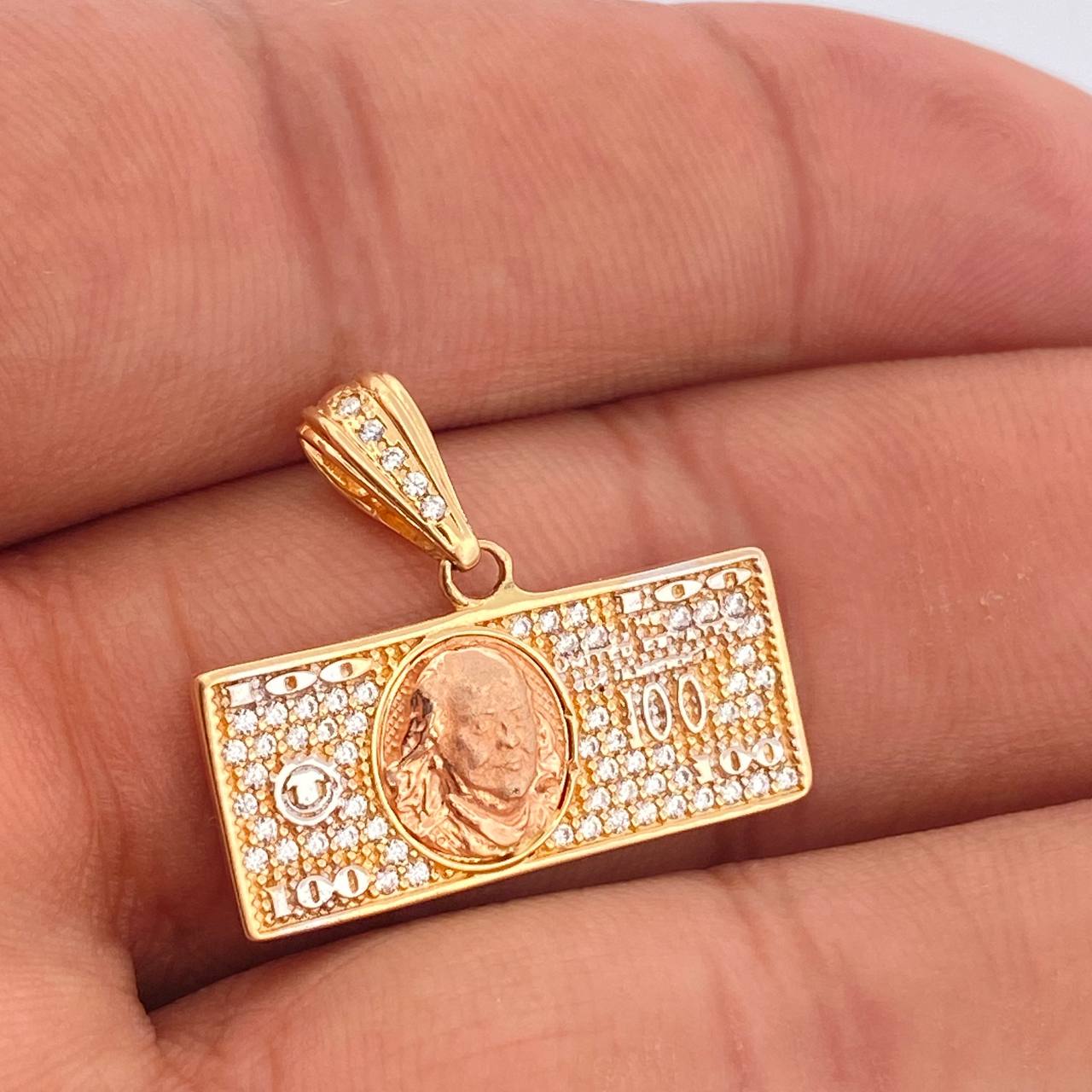 Dije One Dólar 3.5gr / 2.5cm / Tres Oros 18K &