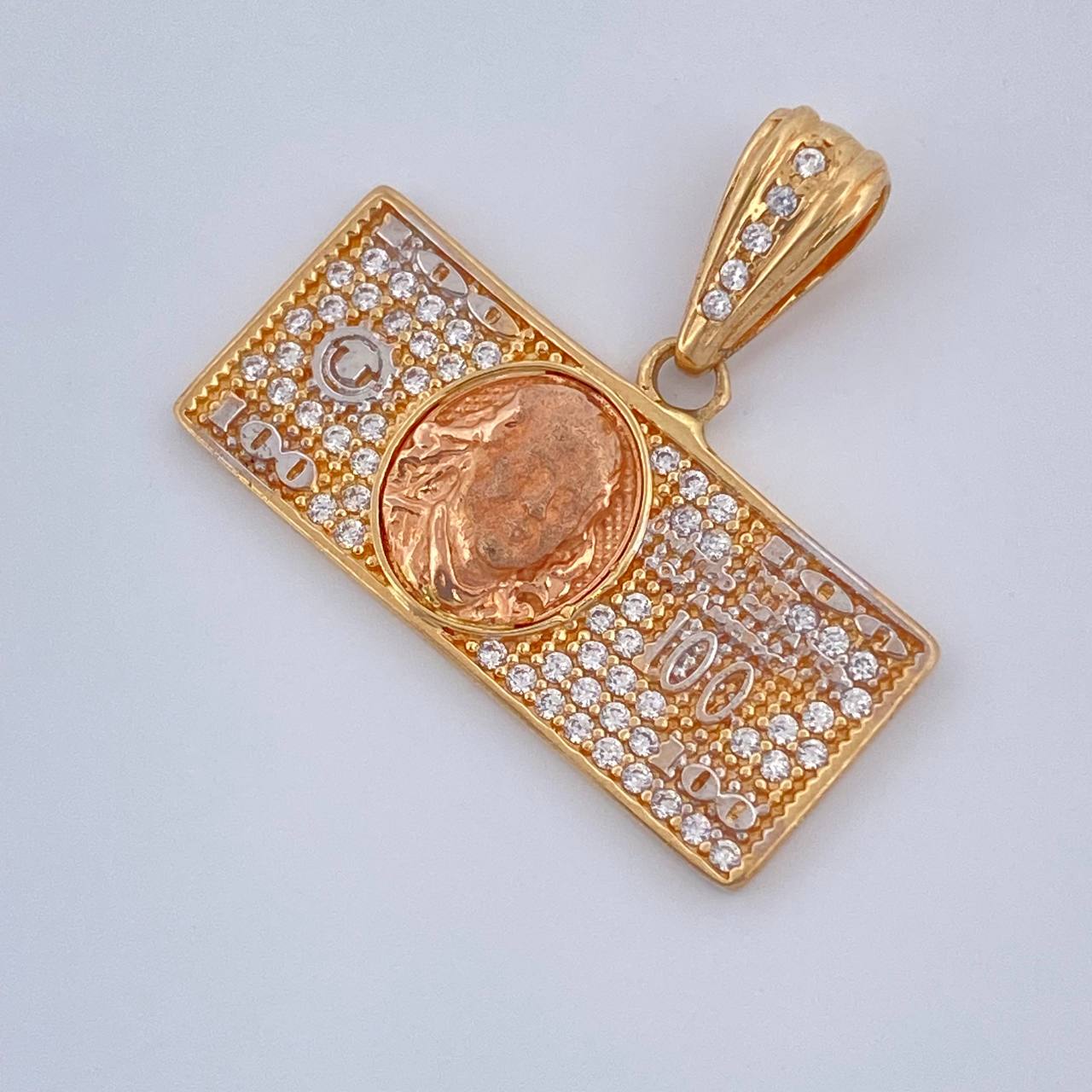 Dije One Dólar 3.5gr / 2.5cm / Tres Oros 18K &